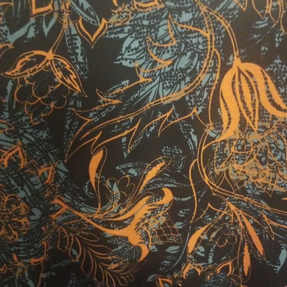 Lularoe Randy - Picture 2 of 3
